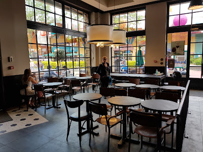 Starbucks à Chessy
