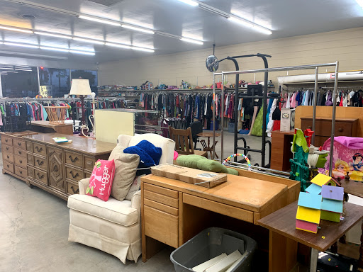 Thrift Store «Mc Alister Institute Thrift», reviews and photos