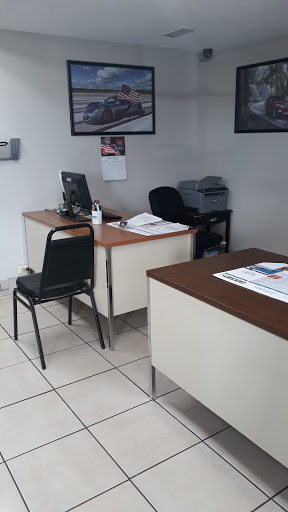 La Reina Autos, 2627 N Tryon St, Charlotte, NC 28206, USA, 