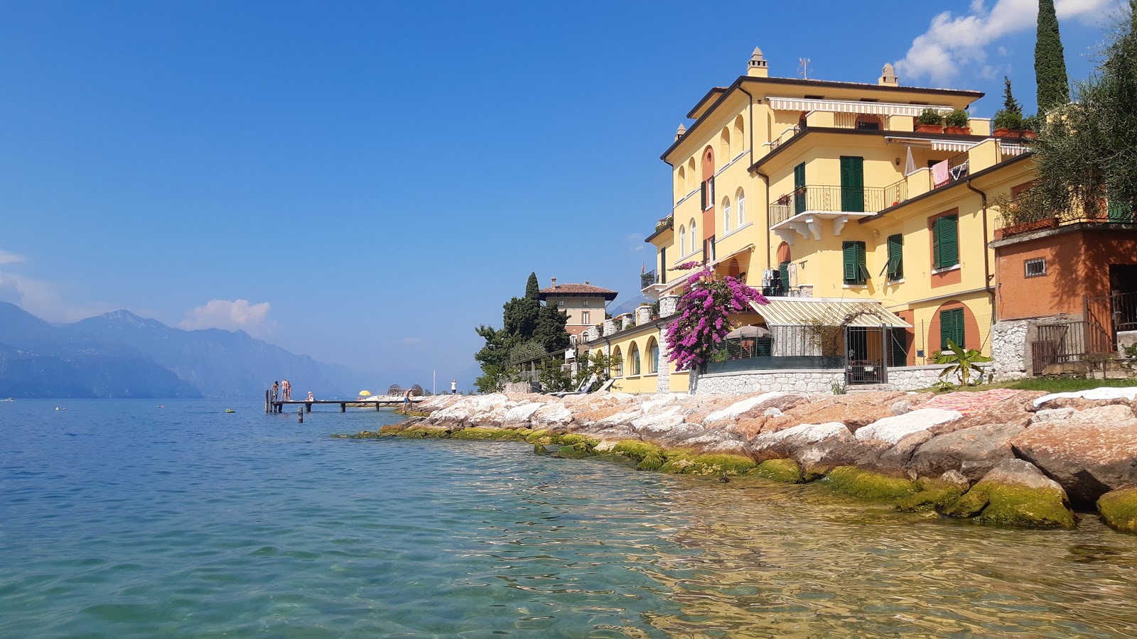 Castelletto di Brenzone Beach'in fotoğrafı ve güzel manzarası
