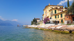Castelletto di Brenzone Beach'in fotoğrafı ve güzel manzarası