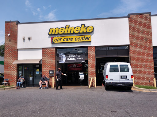 Auto Repair Shop «Meineke Car Care Center», reviews and photos, 15127 Frederick Rd, Rockville, MD 20850, USA