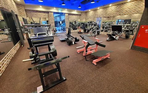 Fitness Factory Gym (Qianzhen Wenheng) image