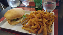 Sandwich au poulet du Restaurant de hamburgers Burger sur Vienne à Saint-Junien - n°15