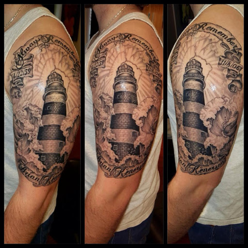 Tattoo Shop «Hot Rod Alley Tattoo», reviews and photos, 1051 Water St, Santa Cruz, CA 95062, USA