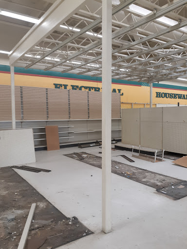 Hardware Store «Orchard Supply Hardware», reviews and photos, 700 N 11th Ave, Hanford, CA 93230, USA