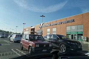 La Varesina Shopping Center image