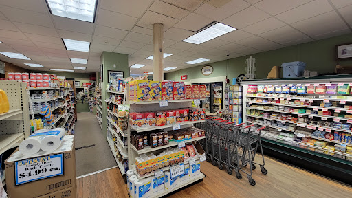 Grocery Store «Cambridge Village Market», reviews and photos, 113 S Main St, Cambridge, VT 05444, USA