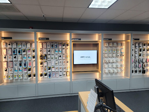 Cell Phone Store «Verizon Authorized Retailer - Wireless Zone», reviews and photos, 110 E Street Rd, Feasterville-Trevose, PA 19053, USA