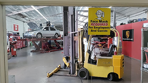 Auto Repair Shop «One Way Auto Repair & Services», reviews and photos, 1562 W Embassy St, Anaheim, CA 92802, USA