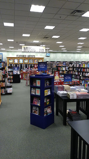Book Store «Barnes & Noble», reviews and photos, 3120 Fairlane Dr, Allen Park, MI 48101, USA