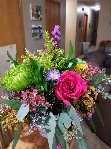 Florist «Maple Avenue Flowers», reviews and photos, 403 N Maple Ave, Warsaw, IN 46580, USA