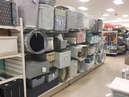 Department Store «Marshalls & HomeGoods», reviews and photos, 3405 Erie Blvd E, Syracuse, NY 13214, USA