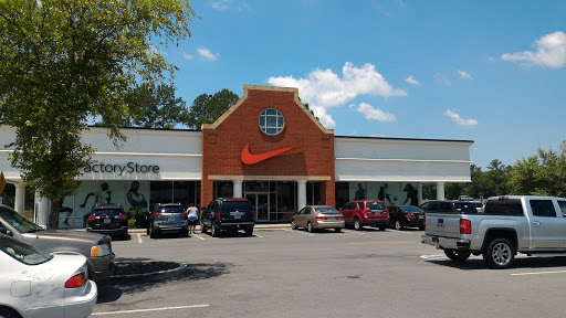 Shopping Mall «Calhoun Outlet Marketplace», reviews and photos, 455 Belwood Rd, Calhoun, GA 30701, USA