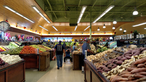 Produce Market «Cermak Fresh Market», reviews and photos, 7220 S Cicero Ave, Chicago, IL 60629, USA