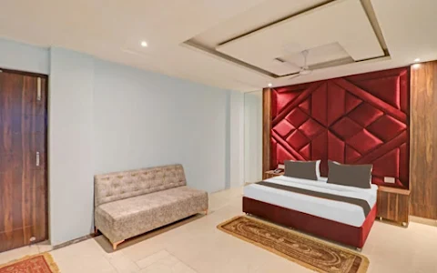 Hotel Dev palace, Rani Bagh image
