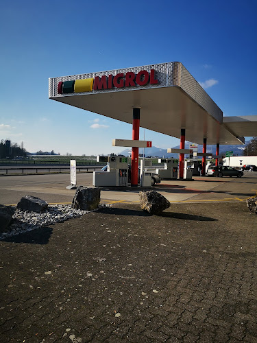 Rezensionen über Migrol Service mit Shell-Treibstoff in Zürich - Tankstelle