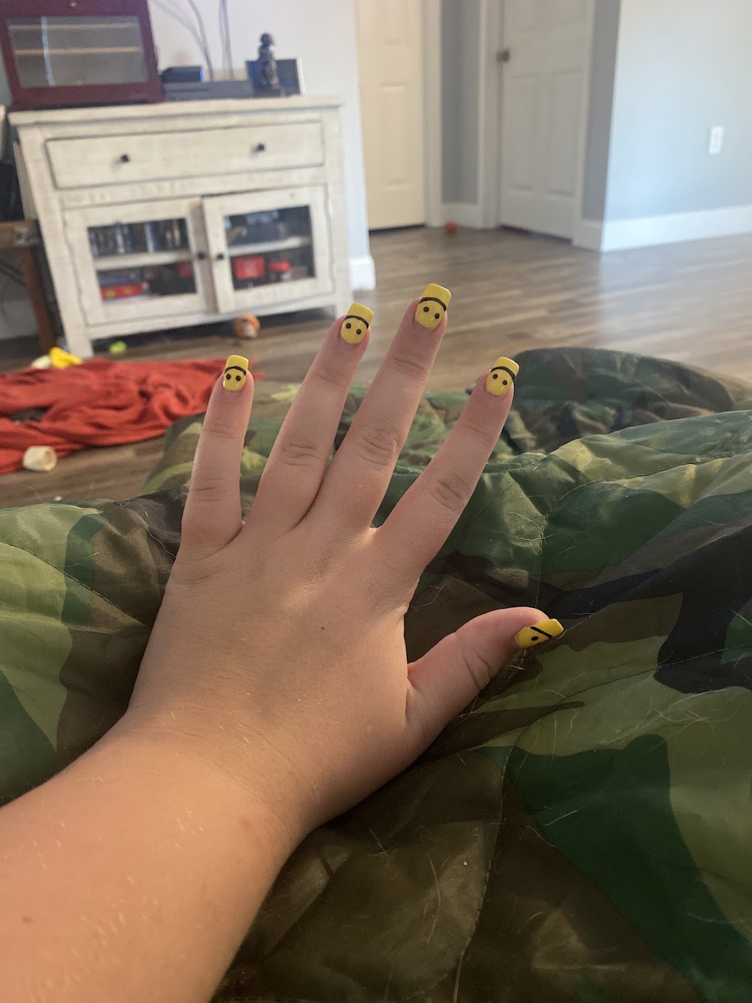 Da-Vi Nails