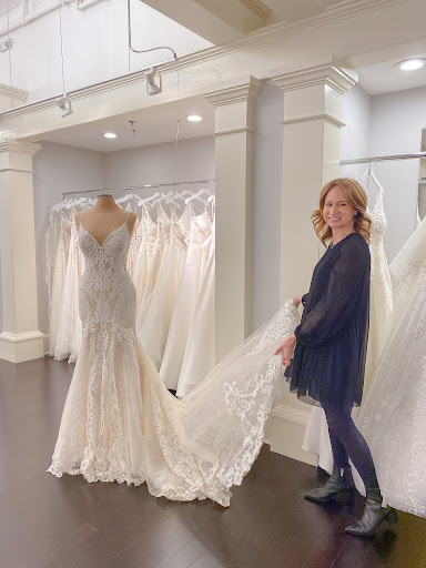 Bridal Shop «The White Dress Portland», reviews and photos, 918 SW Yamhill St, Portland, OR 97205, USA