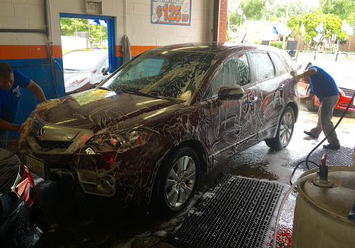 Car Wash «Final Touch Car Wash», reviews and photos, 5201 N Nagle Ave, Chicago, IL 60630, USA