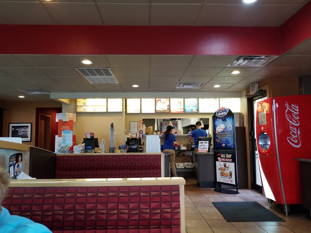 Dairy Queen Grill & Chill 68310