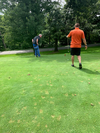 Golf Course «Suncrest Golf Course», reviews and photos, 137 Brownsdale Rd, Butler, PA 16002, USA