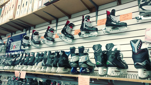 Sporting Goods Store «Play It Again Sports- Chesterfield, MI», reviews and photos, 50607 Gratiot Ave, Chesterfield, MI 48051, USA