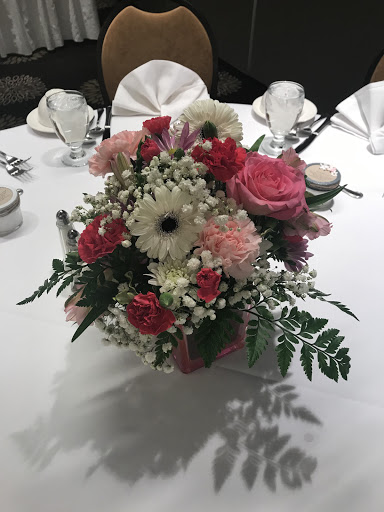 Florist «Garden Fantasy on Main», reviews and photos, 210 Main St, Belleville, MI 48111, USA