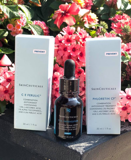 Beauty Salon «Charles Scott Salons & Spas», reviews and photos, 294 Crocker Park Blvd, Westlake, OH 44145, USA