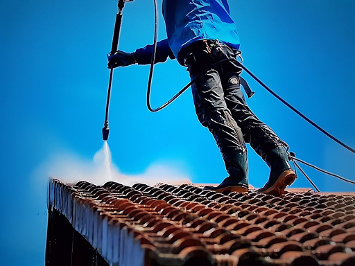 Image de l'entreprise Couverture, Charpente et Gouttière à Saint-Fargeau-Ponthierry - Jaky Lesage