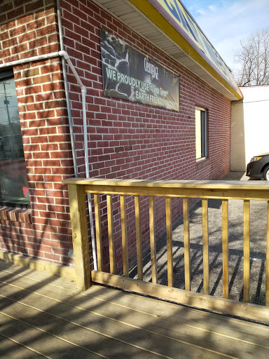 Car Wash «Owings Mills Car Wash», reviews and photos, 11629 Reisterstown Rd, Reisterstown, MD 21136, USA