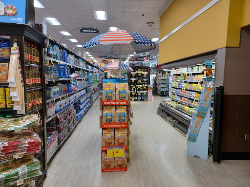 Grocery Store «Ralphs Fresh Fare», reviews and photos, 12842 Ventura Blvd, Studio City, CA 91604, USA