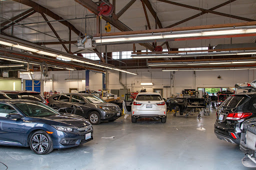 Auto Body Shop «Cornforth-Campbell CARSTAR», reviews and photos, 305 2nd St SE, Puyallup, WA 98372, USA