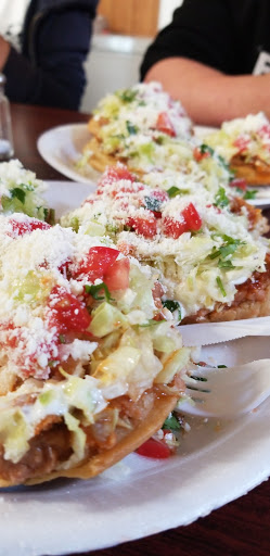 Grocery Store «Gaytan Family Market», reviews and photos, 14110 Austin Rd, Clearlake, CA 95422, USA