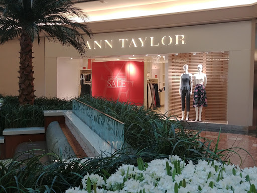 Shopping Mall «The Gardens Mall», reviews and photos, 3101 PGA Boulevard, Palm Beach Gardens, FL 33410, USA