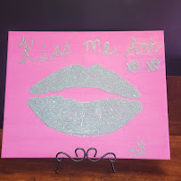 The Glitz & Glam of Art - Photo 3 - Car repair in Melbourne, FL, Palm Bay