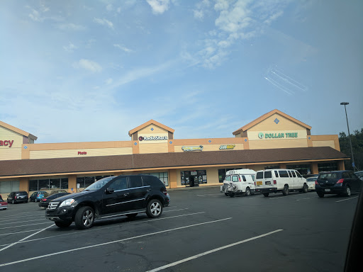 Dollar Store «Dollar Tree», reviews and photos, 1111 Myrtle Avenue Ste 5, Eureka, CA 95501, USA