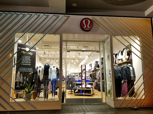 Sportswear Store «lululemon», reviews and photos, 334 Santana Row #1035, San Jose, CA 95128, USA