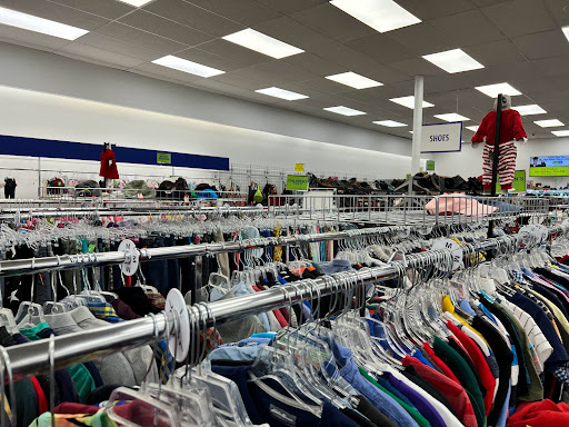 Thrift Store «Goodwill Retail Store of Chesterfield – Forum Center», reviews and photos, 11 Forum Shopping Center, Chesterfield, MO 63017, USA