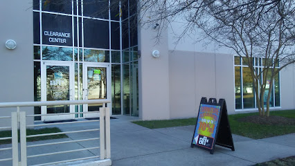 Foto de AFR Furniture Clearance Center