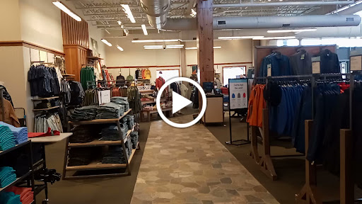 Clothing Store «L.L. Bean», reviews and photos, 6 Wayside Rd, Burlington, MA 01803, USA