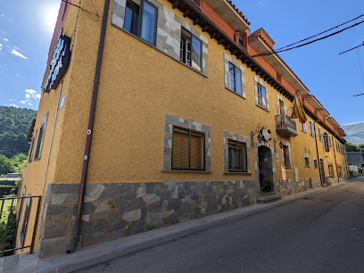 Hotel Gomar - Camino La Gayata 3, 50584 San Martín de la Virgen del Moncayo, Zaragoza, Spain