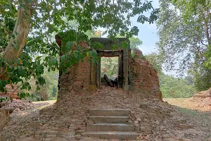Kutisvara Temple image