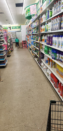 Dollar Store «Dollar Tree», reviews and photos, 4101 Dempster St, Skokie, IL 60076, USA