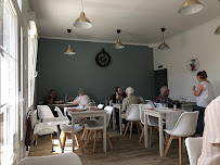 Atmosphère du Restaurant Le Raphaëllo à Songeons - n°1