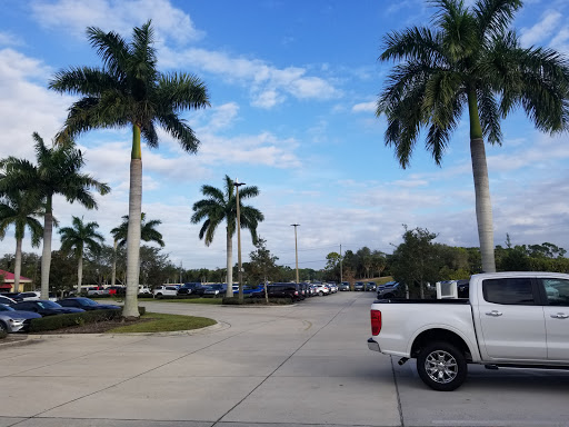 Car Dealer «Tamiami Ford», reviews and photos, 1471 Airport Pulling Rd N, Naples, FL 34104, USA