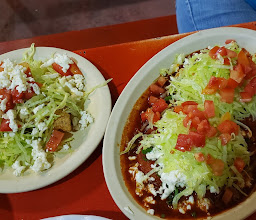 La Cenaduria Antojitos Mexicanos photo