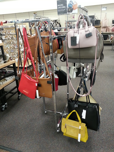 Department Store «Nordstrom Rack Orland Park Place», reviews and photos, 140 Orland Park Pl, Orland Park, IL 60462, USA