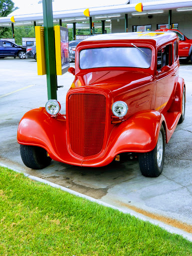 Fast Food Restaurant «Sonic Drive-In», reviews and photos, 1598 N Main St, Crossville, TN 38555, USA