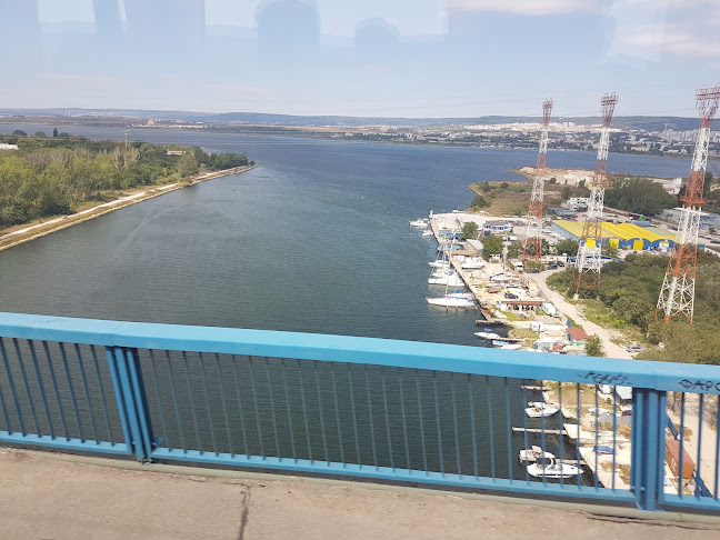 Христо БотевОдесос, ул. „Стоян Заимов“ 16, 9000 Варна